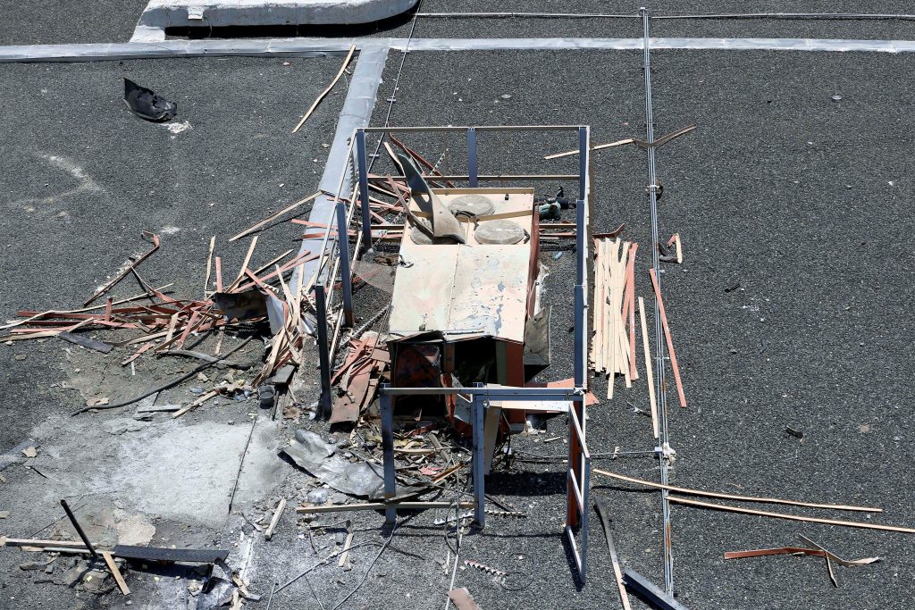 مطار أبها الحوثيون السعودية