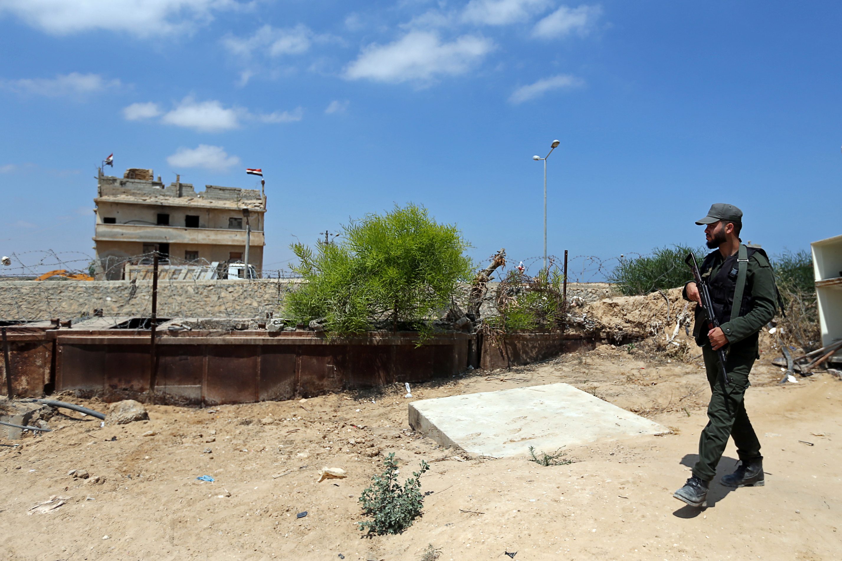 مبادرة سلام جديدة تعني مليارات جديدة.. لكن ندوب الماضي في الشرق الأوسط شاهد على فشل هذا الطريق