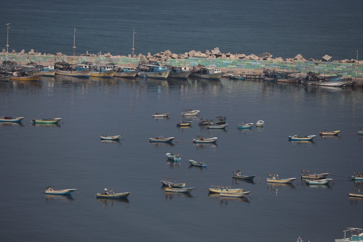 إضراب عام في غزة تنديداً بمؤتمر المنامة