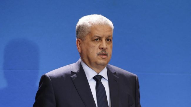 رئيس الحكومة الجزائري الأسبق يودع الحبس المؤقت بتهم فساد