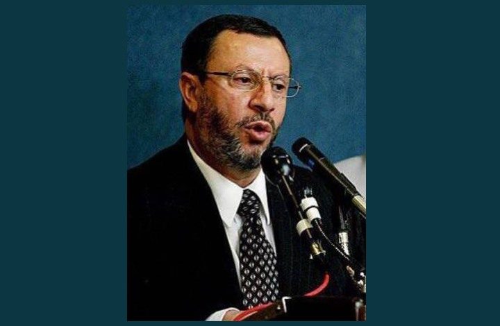 تسليم العالم الفلسطيني عبد الحليم الأشقر