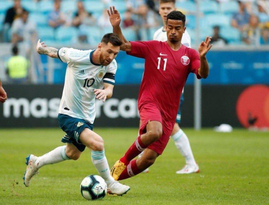 رحلة العنابي المميزة بكوبا أمريكا تنتهي.. الأرجنتين تفوز على قطر بهدفين وتصعد لربع النهائي