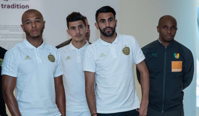 يتوقع نسخة استثنائية لمونديال قطر.. رياض محرز متفائل بإحراز اللقب الإفريقي