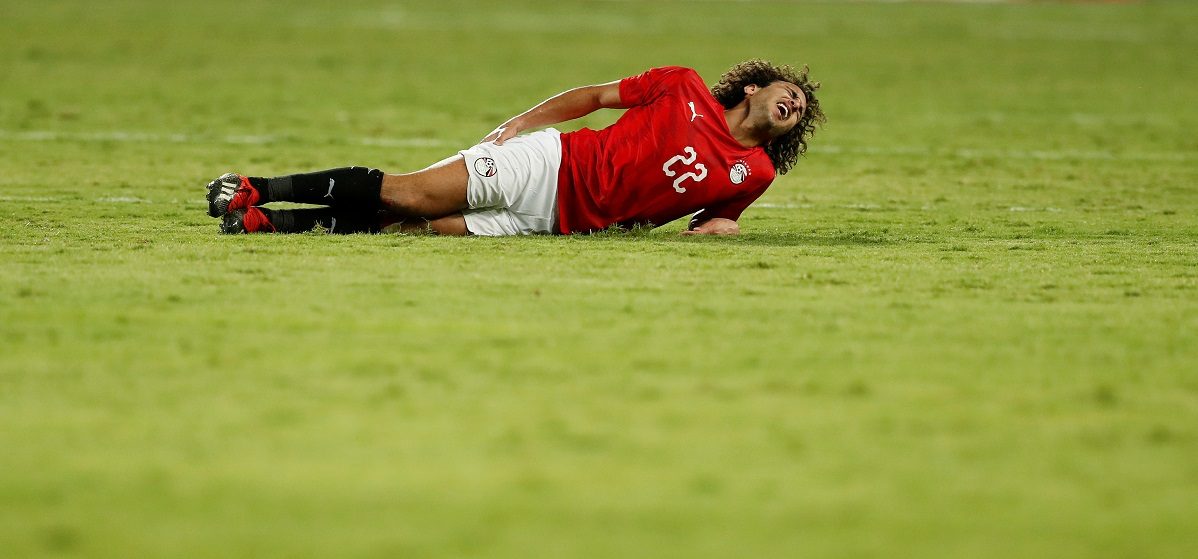 خلافات على “الشو” تربك موعد العفو.. فنانة تسخر من محاولات الدفاع عن تحرُّش عمرو وردة