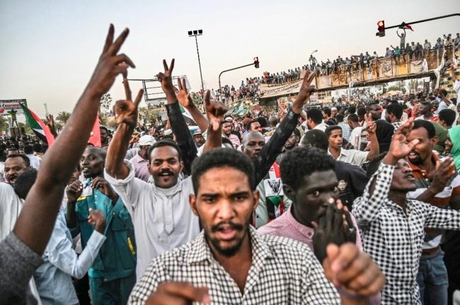 «يا واد يا رشاد» رسالة إلى صديقي السوداني