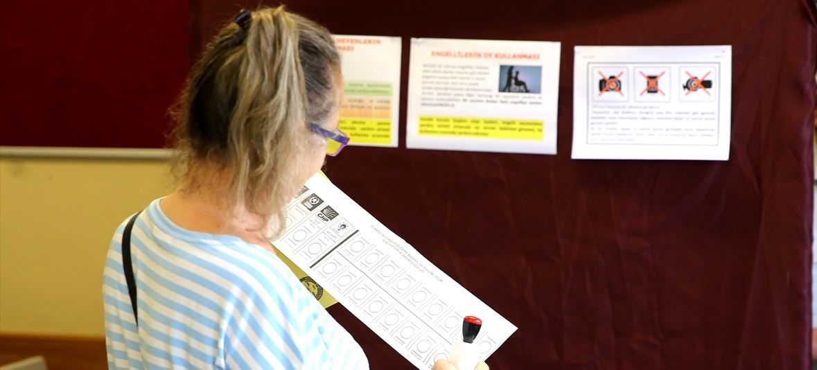 تجري العملية الانتخابية في 31 ألفًا و342 صندوق اقتراع في 39 قضاء في إسطنبول