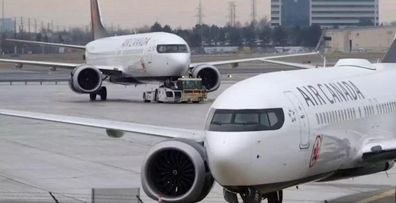 وكتبت في منشورها على موقع فيسبوك: "لم أحظَ بكثيرٍ من النوم منذ تلك الليلة المرعبة، التي استيقظتُ فيها قلقةً وخائفة، لأنَّني محتجزةٌ بمفردي في مكانٍ مظلم".