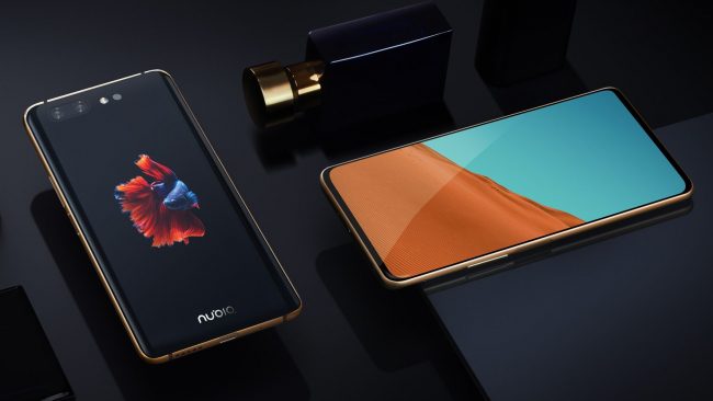 التقاط السيلفي بالكاميرا الخلفية.. ZTE تدخل التاريخ بهاتف Nubia X مزود بشاشتين