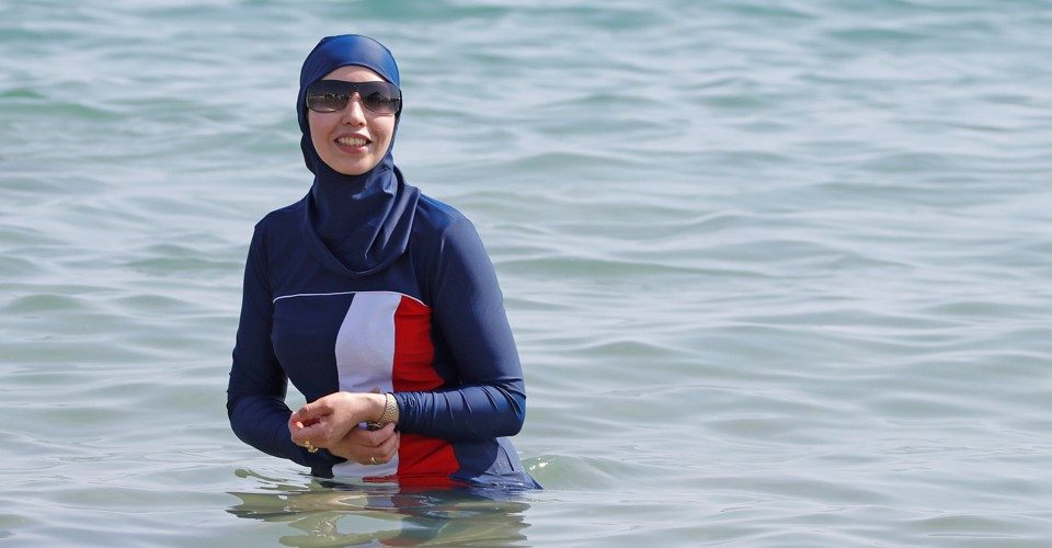 المسلمون في فرنسا البوركيني فرنسا