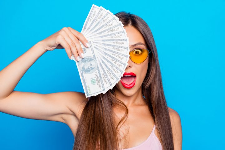iStock\نساء ثريات ابتدأن من الصفر