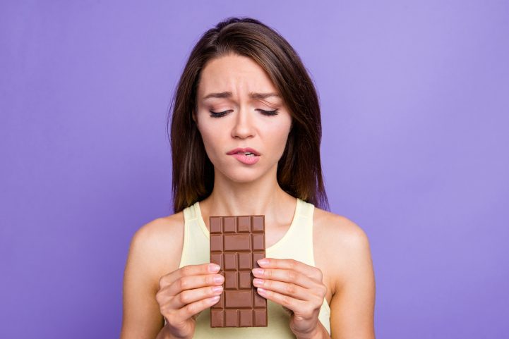 iStock/ عندما تتوقف عن السكر وتتناول كميةً أكبر من الخضراوات والبروتين الخالي من الدهون، سوف يستقر مستوى السكر في دمك 
