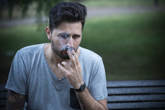 التدخين يقتل شخص كل 4 ثوان.. فكيف يتحسن جسمك بعد الأيام التي تلي إقلاعك عنه