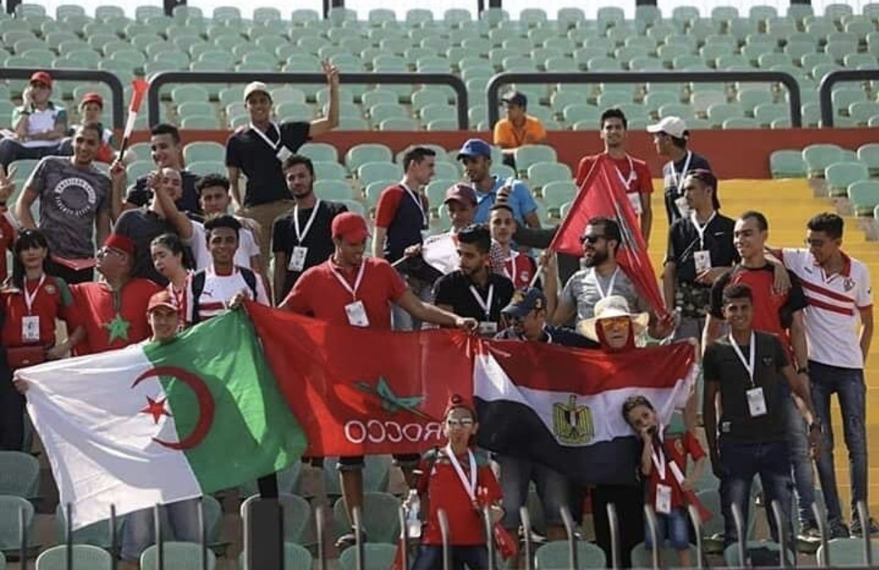 حملة على مواقع التواصل.. «كان 2019» تدعم تقارُب جماهير المغرب والجزائر ضد خلافات السياسة