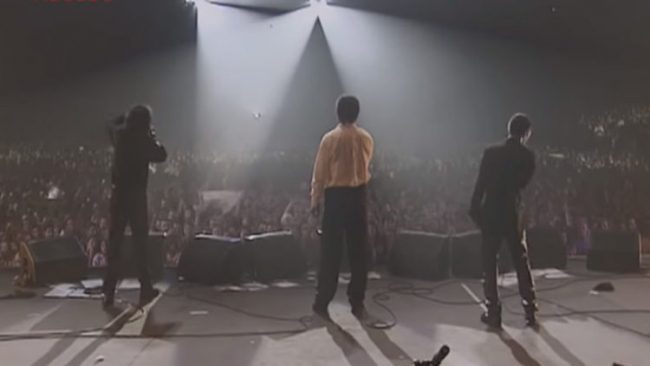 مغربي أم جزائري؟ فن الراي يُشعل “حرباً” ثقافية بين الجارين المغاربيين