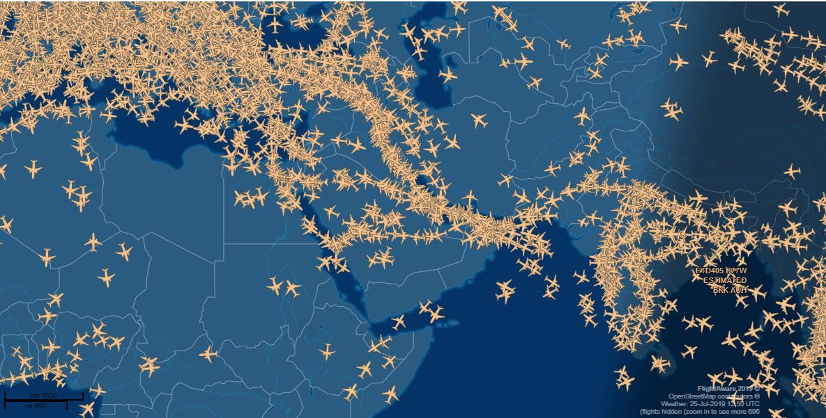 عند دراسته للمهمة القمرية المنتظرة، فكر شميدت الأب في عالم الرياضيات رودولف كالمان.