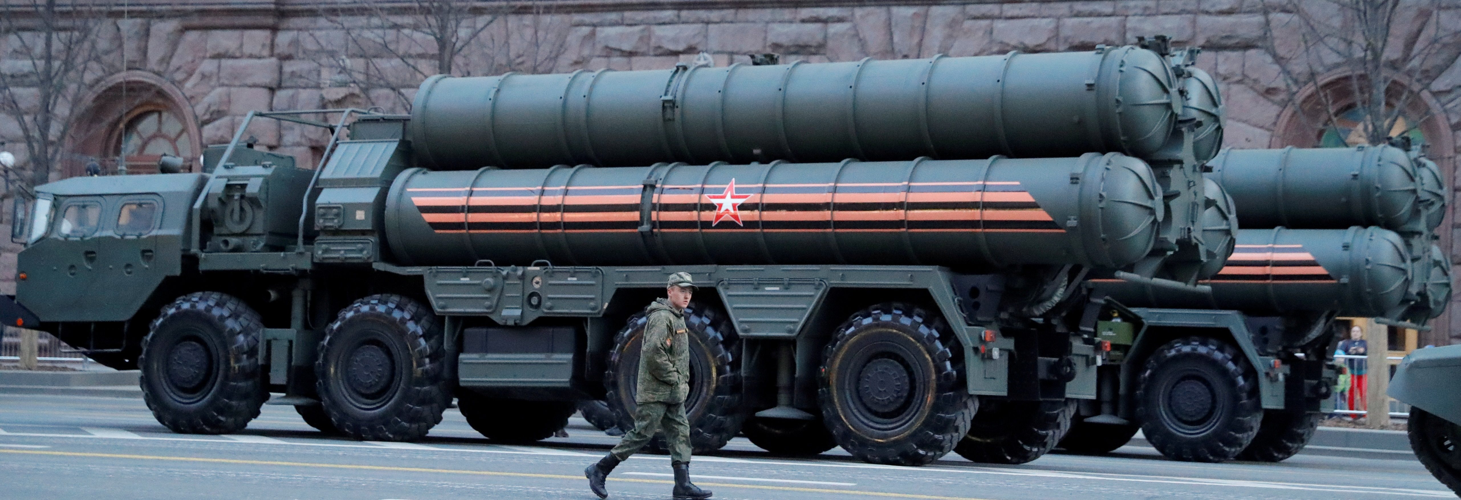 مكاسب تركيا من صفقة S-400 ليست فقط سياسية وعسكرية بل اقتصادية أيضاً