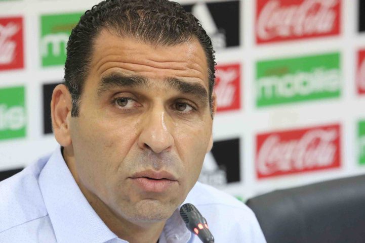 خير الدين زطشي رئيس الاتحاد الجزائري لكرة القدم