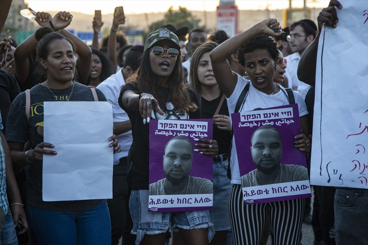 في صور.. حكاية التظاهرات المشتعلة بإسرائيل