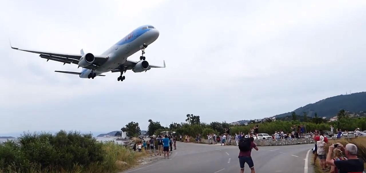 اليونان هبوط الطائرات مدرج الطائرات