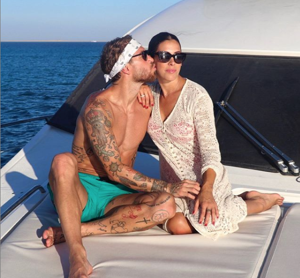 هتافات لصلاح تطارد راموس خلال زيارته لمصر انتقاماً مما فعله بنجم ليفربول