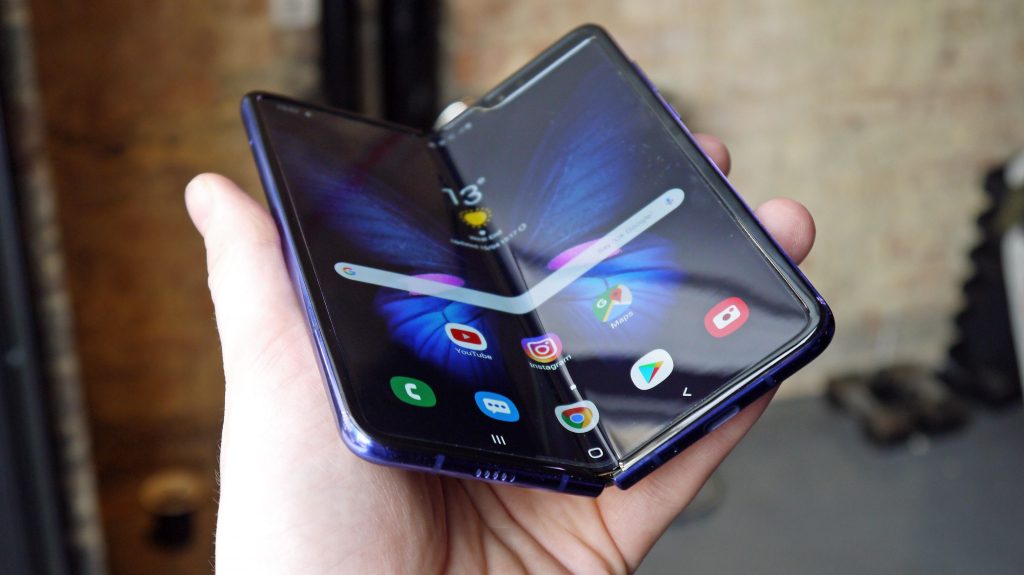 مواصفات هاتف Galaxy Fold 2