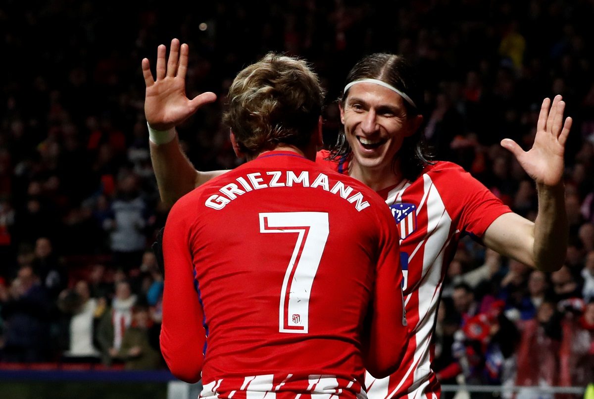 رحيله بشكل جيد كان مستحيلاً.. ظهير أتلتيكو مدريد السابق ينفخ في نار أزمة انتقال غريزمان