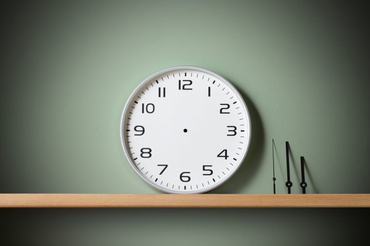 istock\ نسبية الزمن