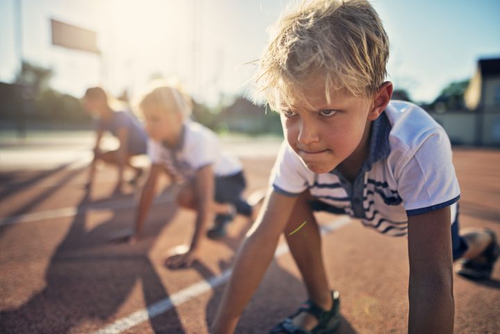 iStock\ علمي أطفالك الطريقة الصحيحة للتعامل مع الفشل