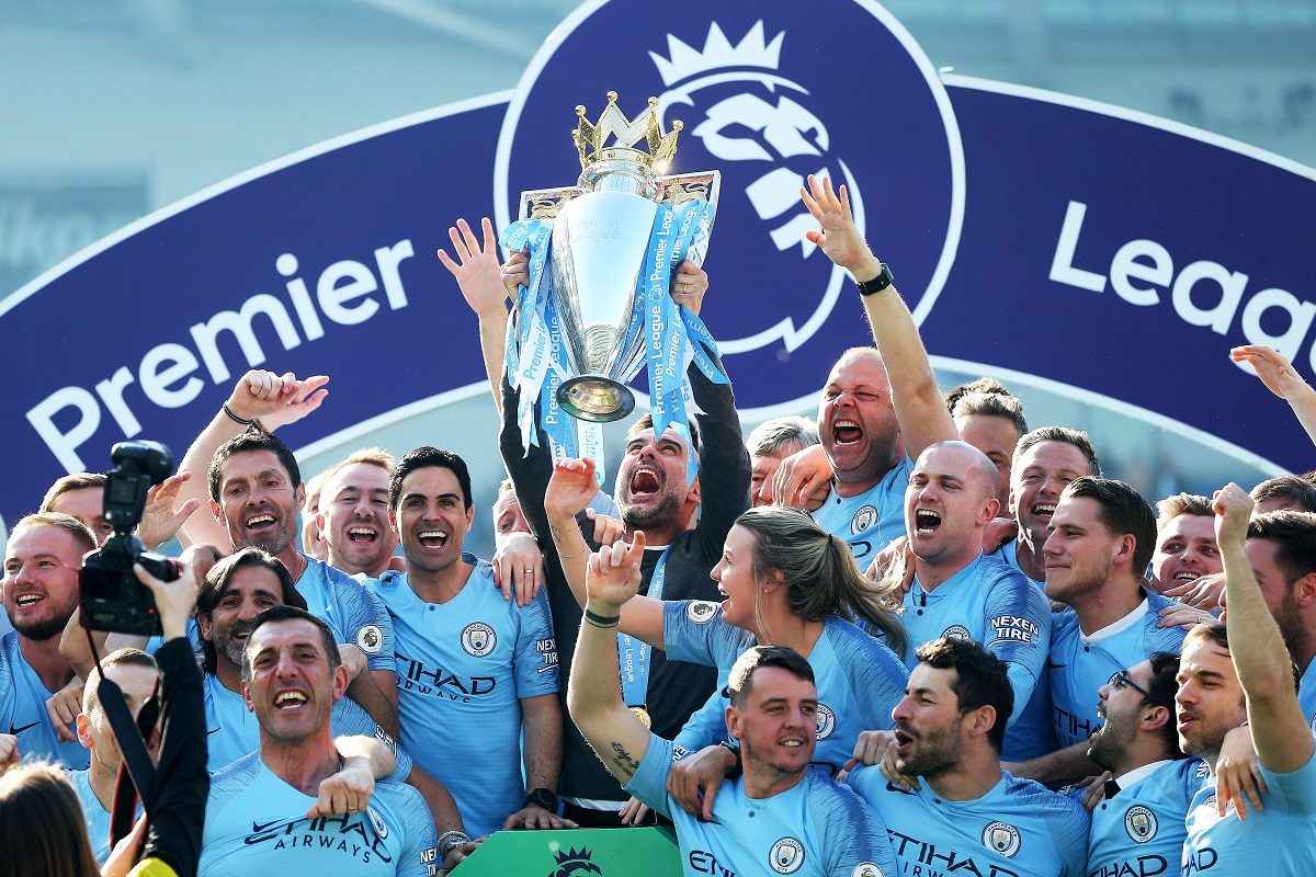 كمبيوتر بريطاني يتنبأ بالفائزين بالدوري  الإنجليزي ودوري الأبطال.. ويزّف خبراً جيداً لمحمد صلاح