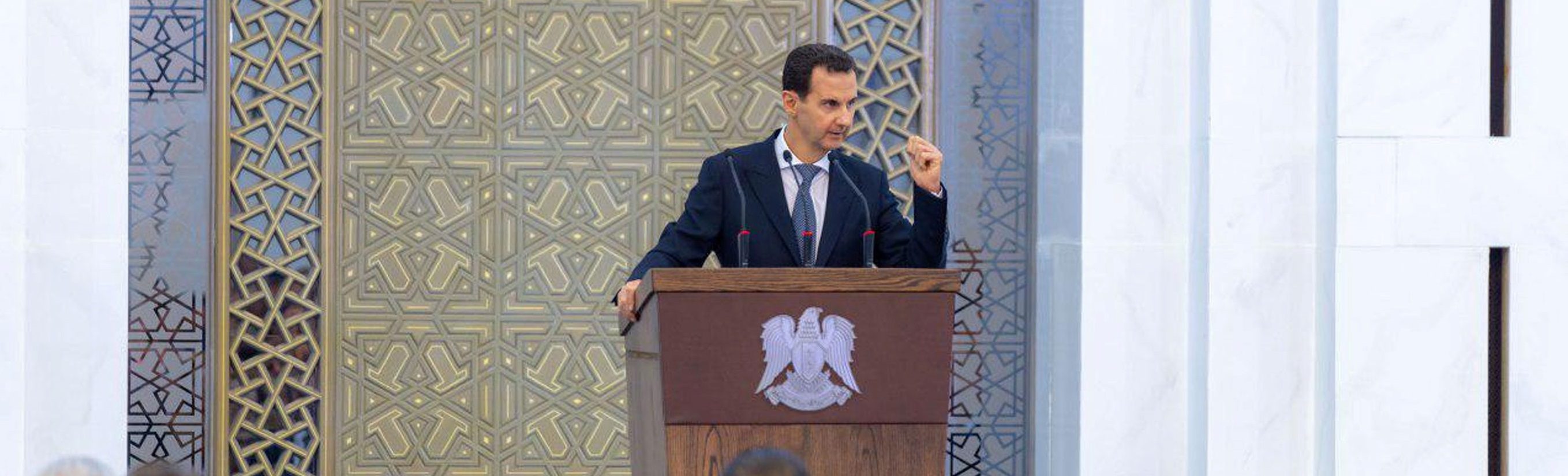 الأسد يتعمد تجويع آلاف اللاجئين في جنوب البلاد.. أمامهم خياران كلاهما يؤدي للموت