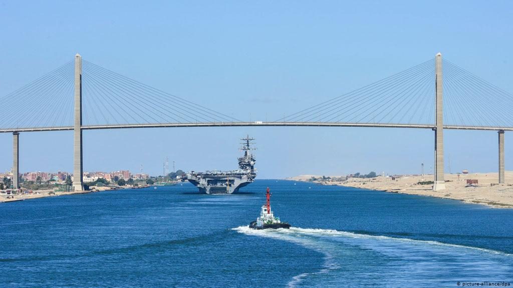 قناة السويس مصر