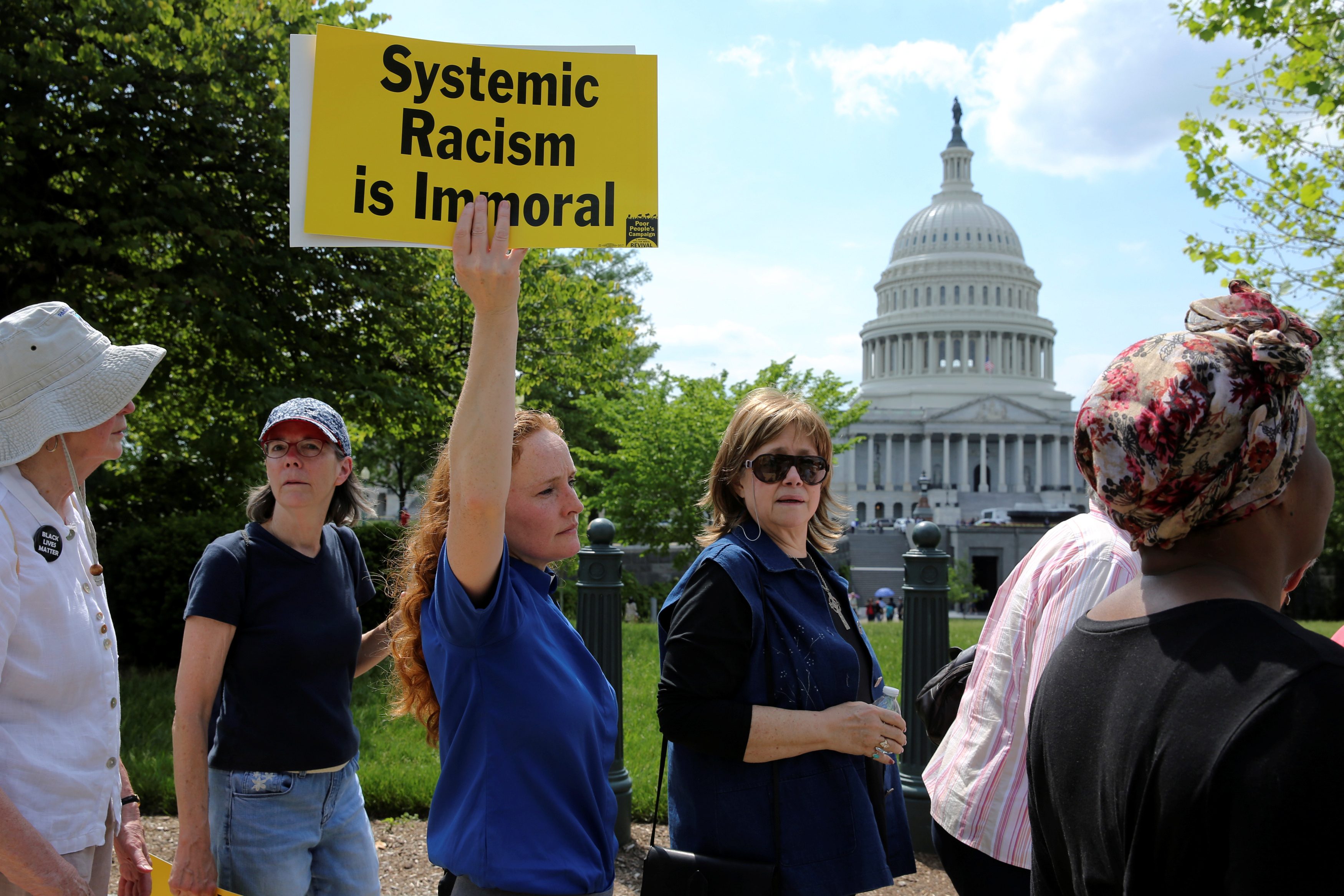 العنصرية أمريكا