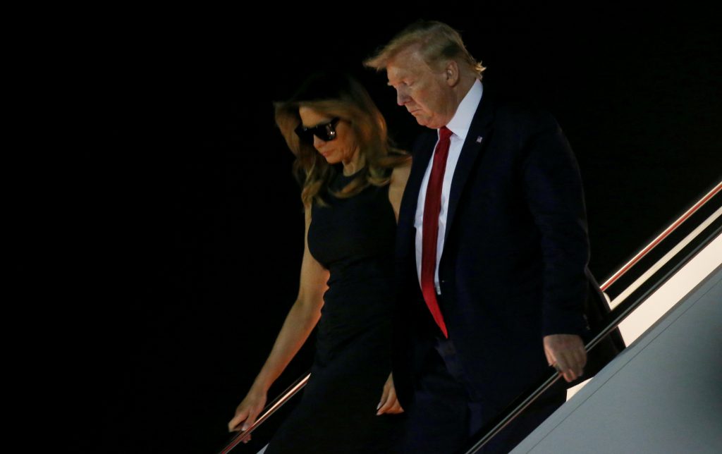 ترامب وزوجته ميلانيا ترامب تكساس أمريكا