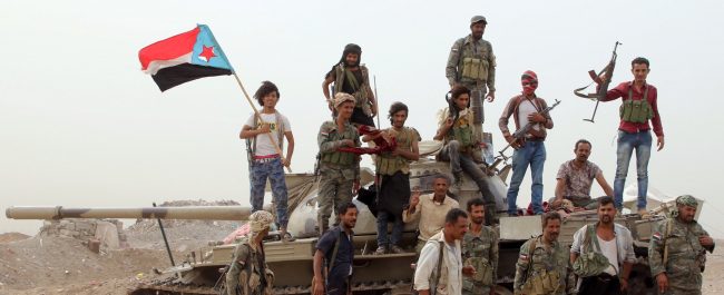 الرياض ستعاني بعد سيطرة الانفصاليين على عدن.. هل تفكَّك التحالف السعودي الإماراتي في اليمن؟