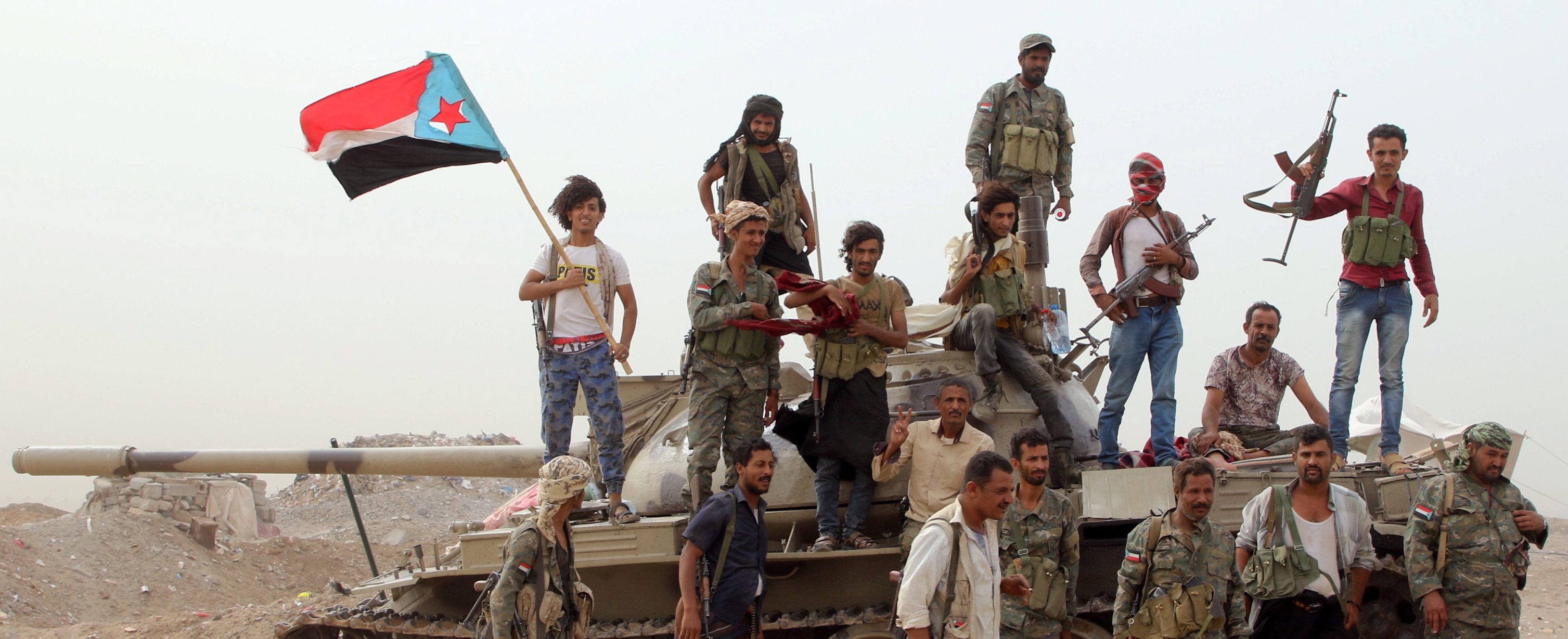 الأمم المتحدة تتابع التطورات على الأرض في عدن عن كثب.. وتدعو لوقف إطلاق النار