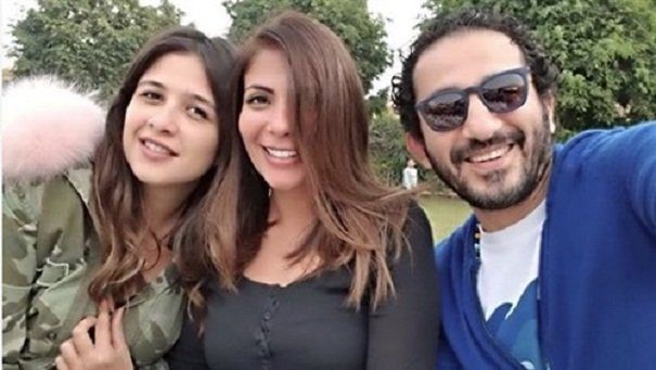 ياسمين عبدالعزيز تكشف تفاصيل مشاجرتها بالأيدي مع منى زكي في «كده أوكي»