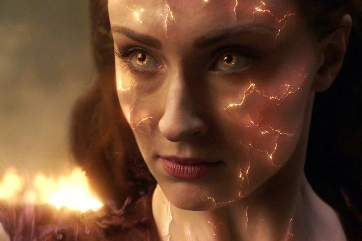  social media\ Dark Phoenix صوفي تيرنر في فيلم 