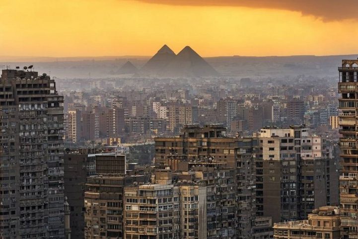 تحتاج مدن مثل القاهرة - واحدة من أكثر المدن تلوثًا من حيث الضوضاء - إلى التفكير في كيفية بناء المستقبل/ getty