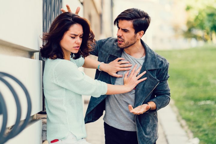 iStock\ إذا وصلت شجاراتكما إلى طريق مسدود لا تستمرا في المحاولة