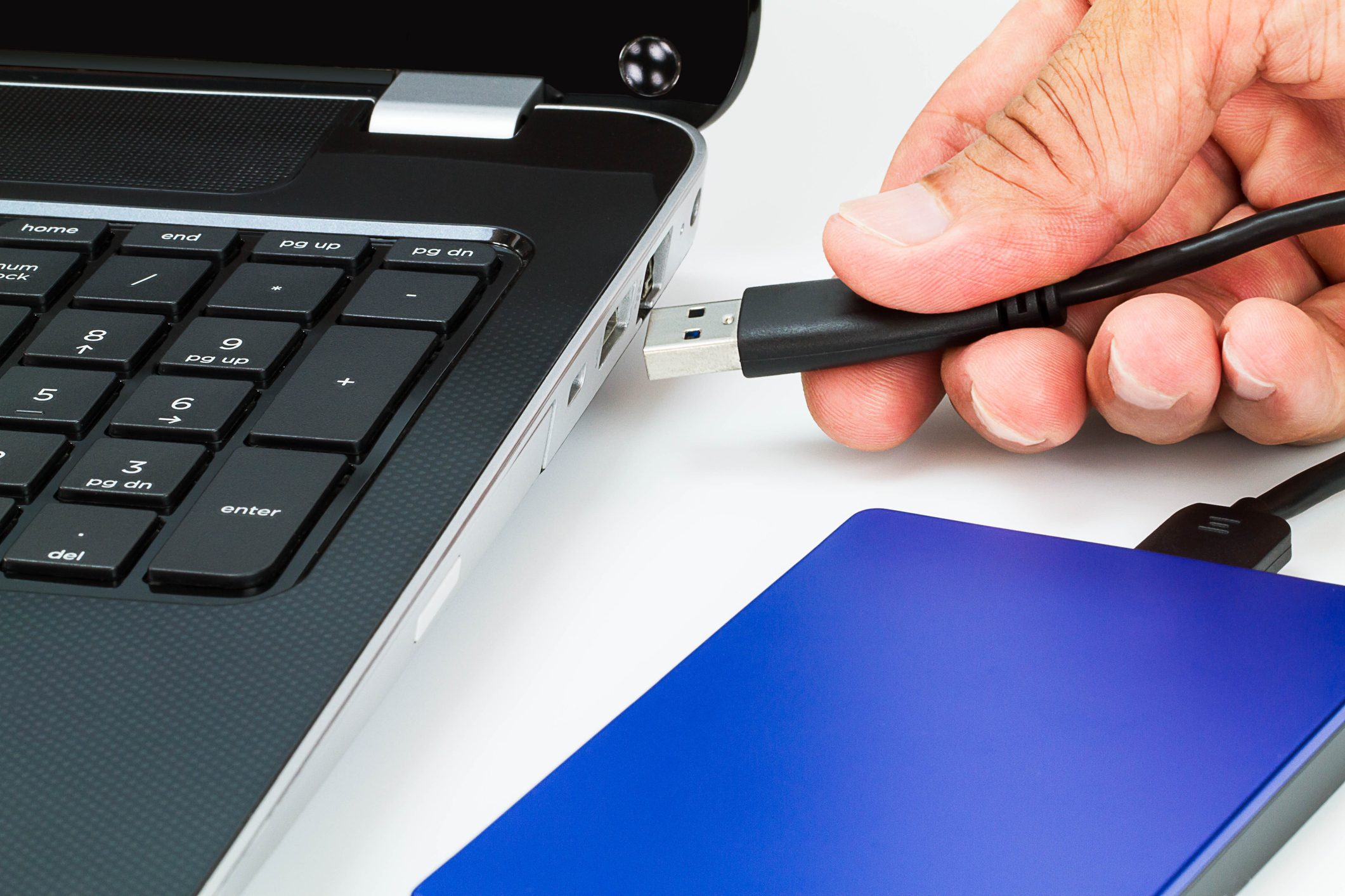 ويندوز 10 يرفض التوصيل بمحرك أقراص خارجي.. هذه الخطوات تساعدك في حل المشكلة