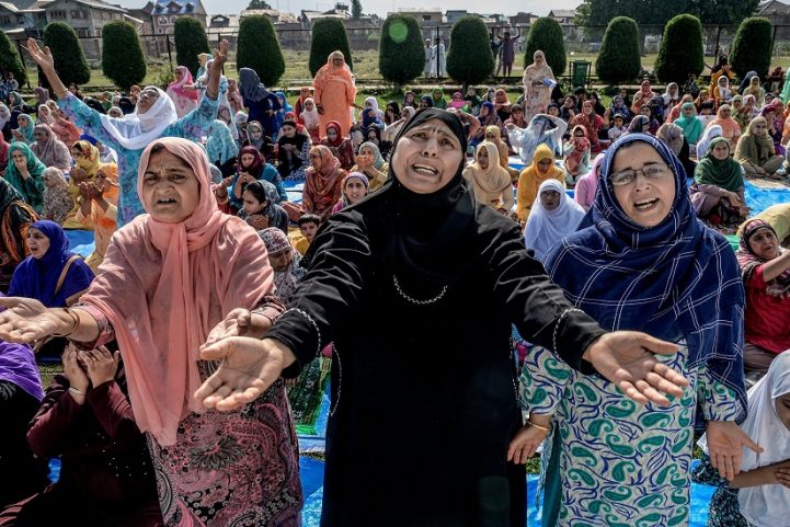 احتجاجات في كشمير على الاجراءات الهندية التي ألغت الوضع الخاص بكشمير/ نيويورك تايمز