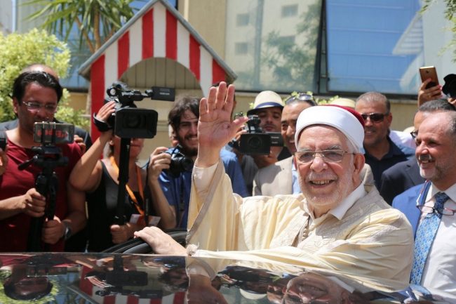 المرزوقي خير من مورو.. لماذا يؤيد الإسلاميون العرب علمانياً بسباق الرئاسة التونسية؟