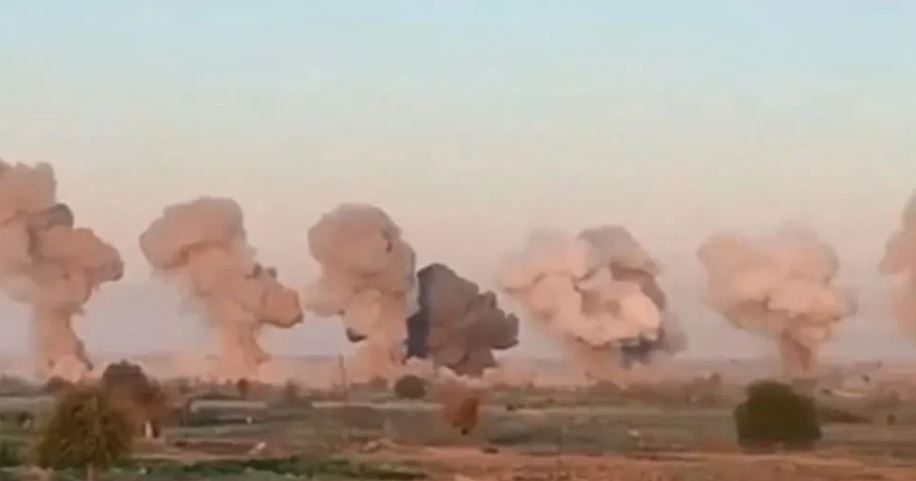 أظهر مقطع فيديو نشره الجيش الأمريكي انفجاراتٍ هائلة تسببت في تصاعد غيوم على شكل فِطر عيش الغراب من الجزيرة