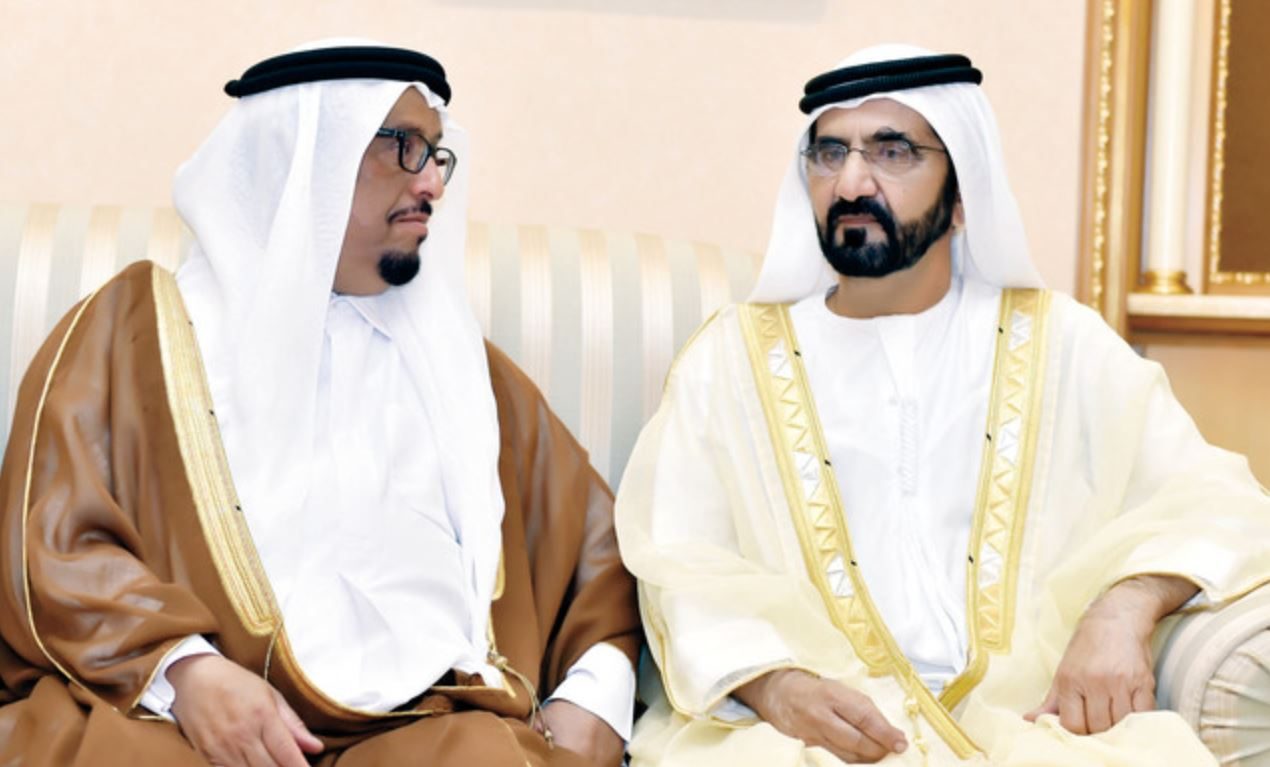 ضاحي خلفان مع محمد بن راشد/الصورة مصدرها وسائل التواصل الاجتماعي