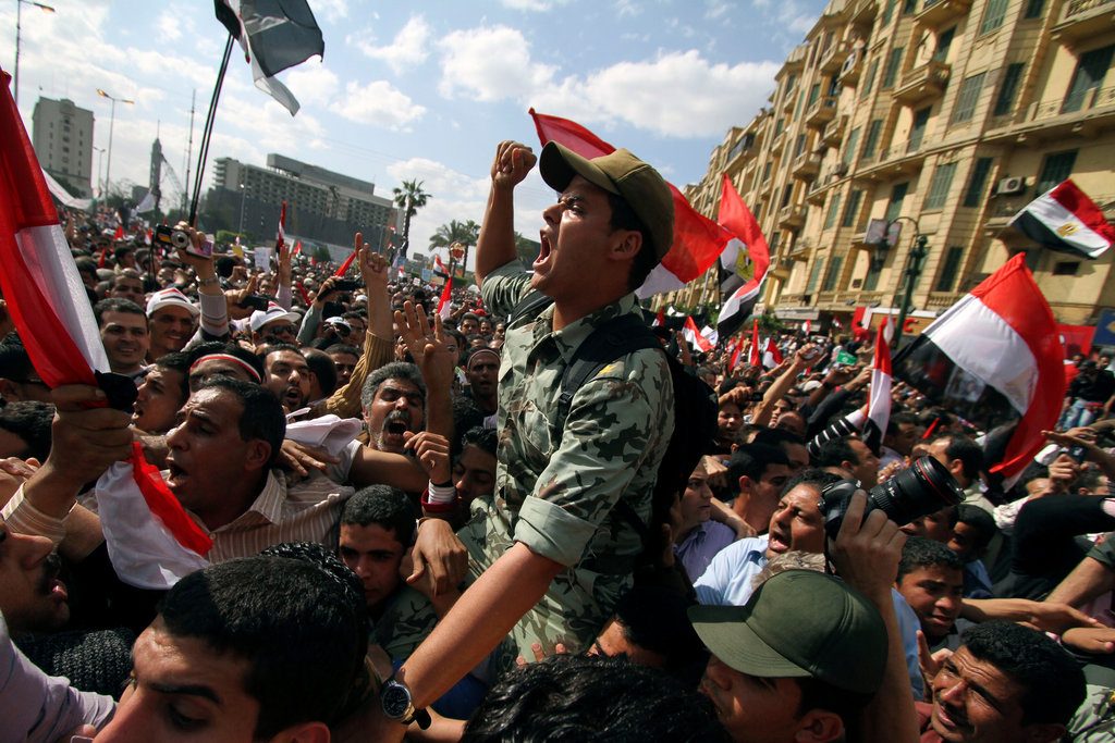 لماذا تُعد الثورة في مصر اليوم ضرباً من ضروب المستحيل؟