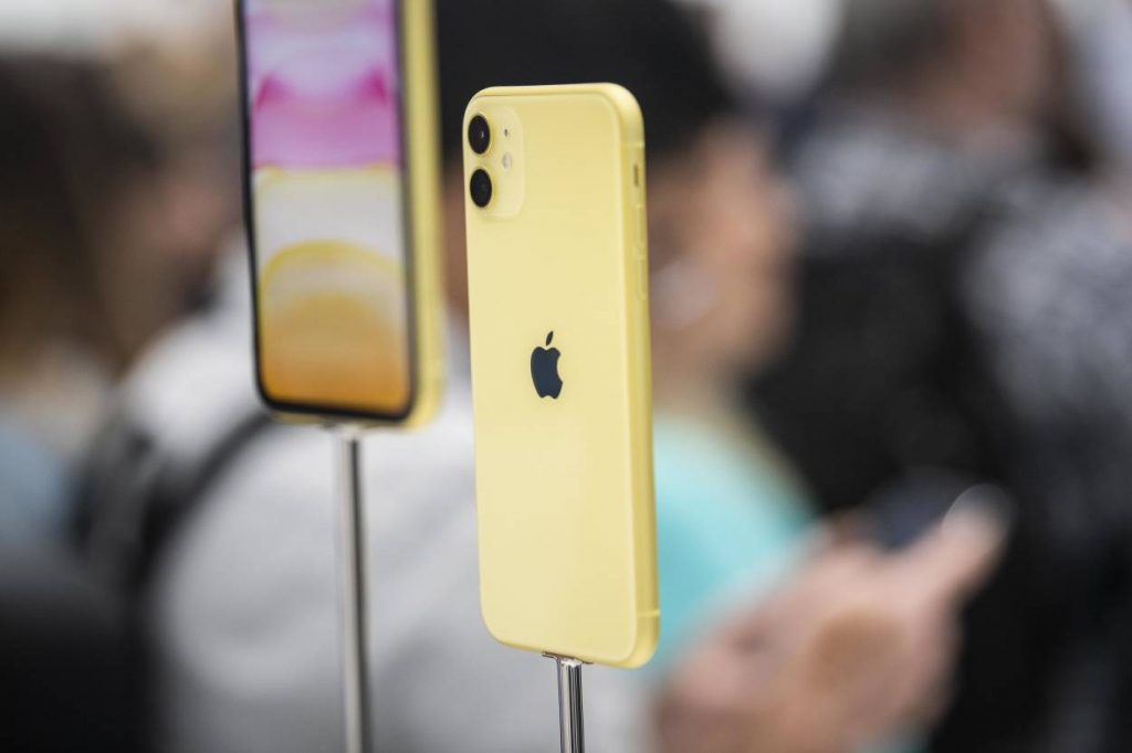 مقارنة بين هاتف iPhone 11 و هاتف iPhone XS