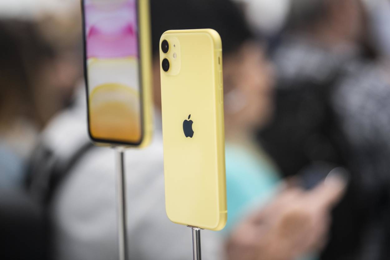 مقارنة بين هاتف iPhone 11 و هاتف iPhone XS