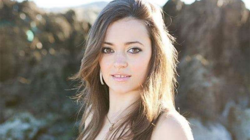 وفاة مغنية إسبانية بعد إصابتها على المسرح بألعاب نارية