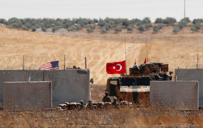 دوريات تركية وأمريكية في المنطقة الآمنة بسوريا، والملك سلمان يعيّن نجله وزيراً للاقتصاد، وترامب يلغي التفاوض مع طالبان