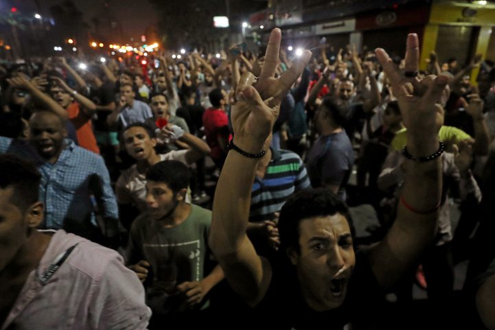 احتجاجات ضد السيسي في القاهرة مساء 20 أيلول/ سبتمبر، رويترز